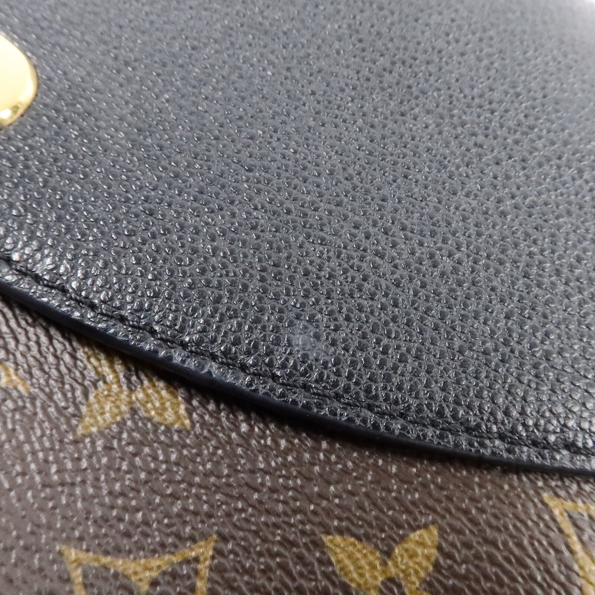 Louis Vuitton Saint Placide · Monogram