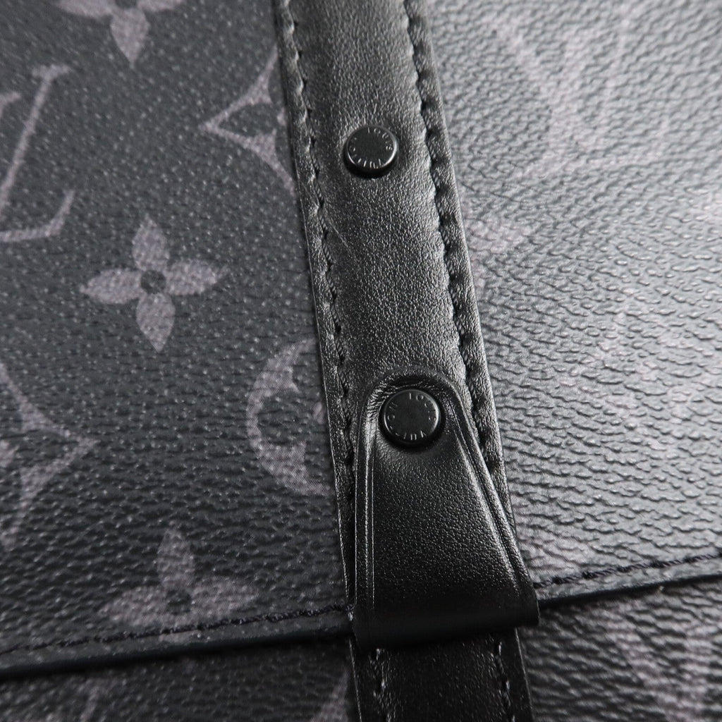 Louis Vuitton Trunk Messenger · Monogram Eclipse