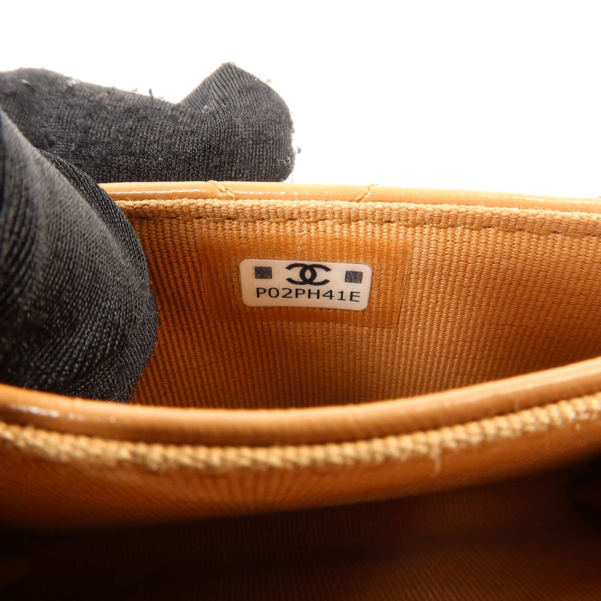 CHANEL 19 · Card Holder · Lambskin