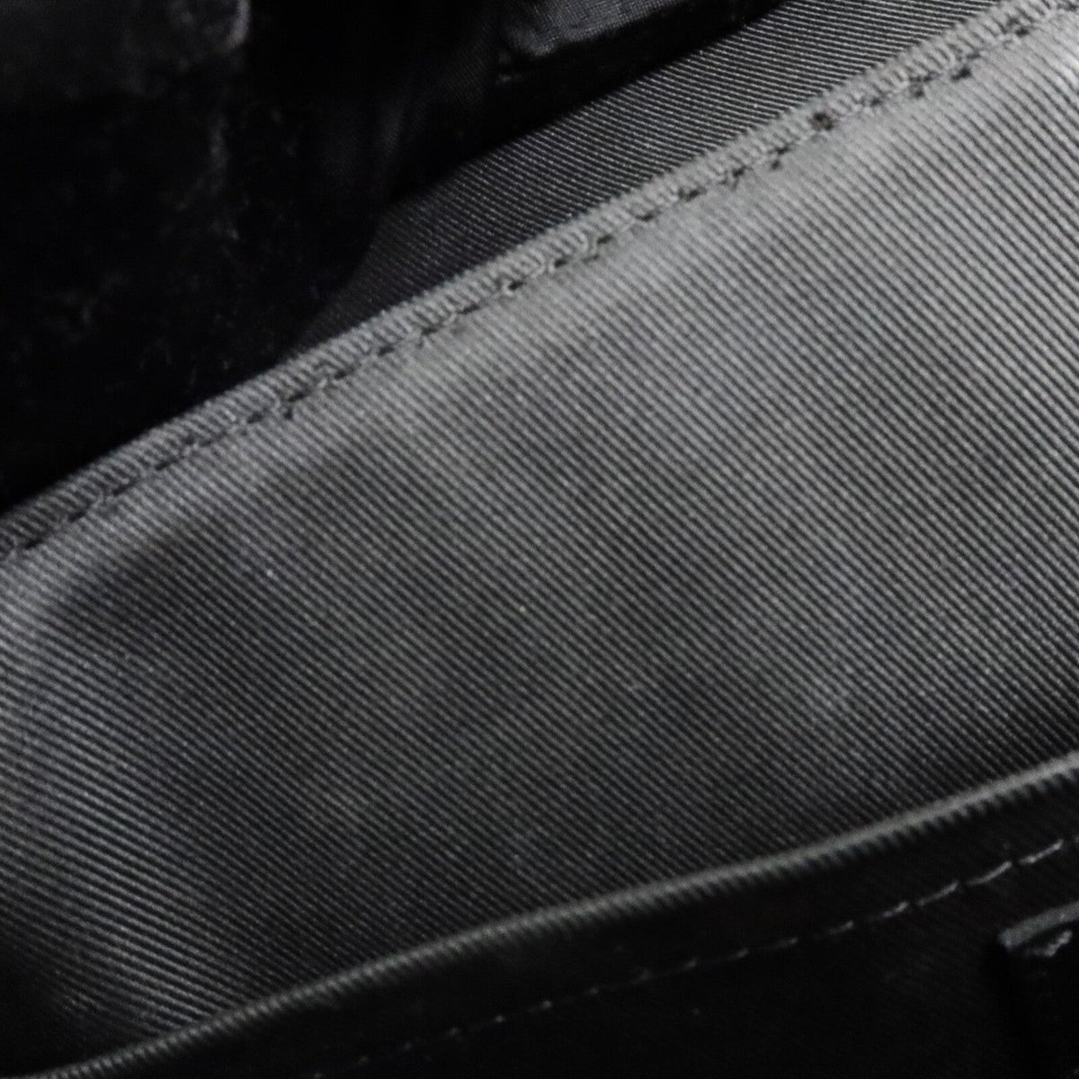 Louis Vuitton Trunk Messenger · Monogram Eclipse