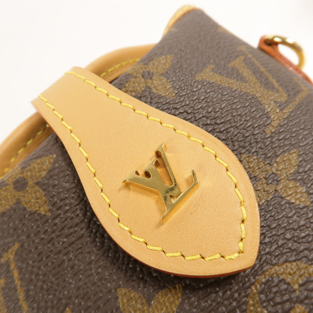Louis Vuitton Fold Me Pouch · Monogram