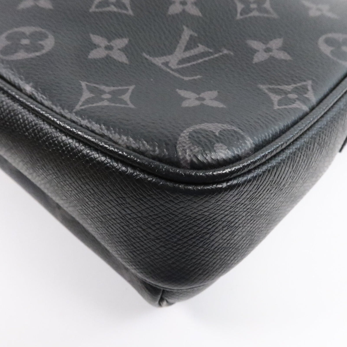 Louis Vuitton Outdoor · Monogram Eclipse