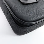 Louis Vuitton S-Lock · Monogram Taurillon