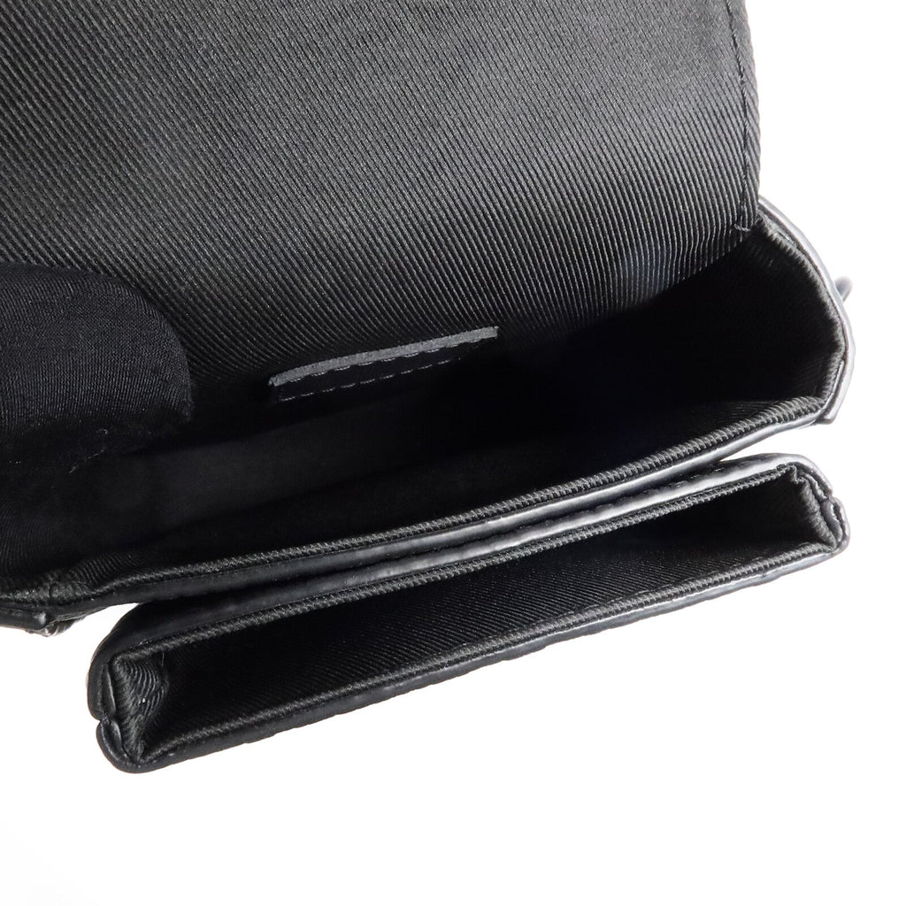 Louis Vuitton S-Lock · Monogram Taurillon