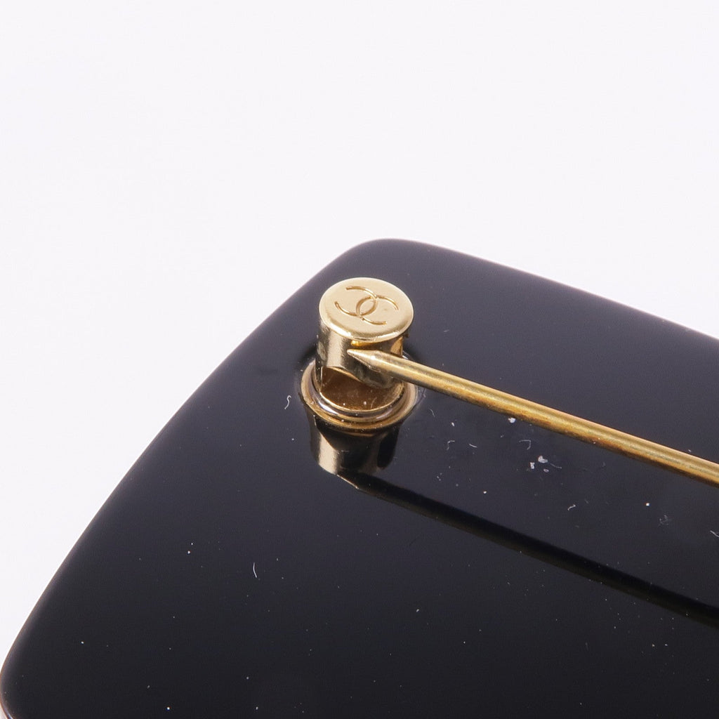 Chanel CC Brooch · Metal & PVC