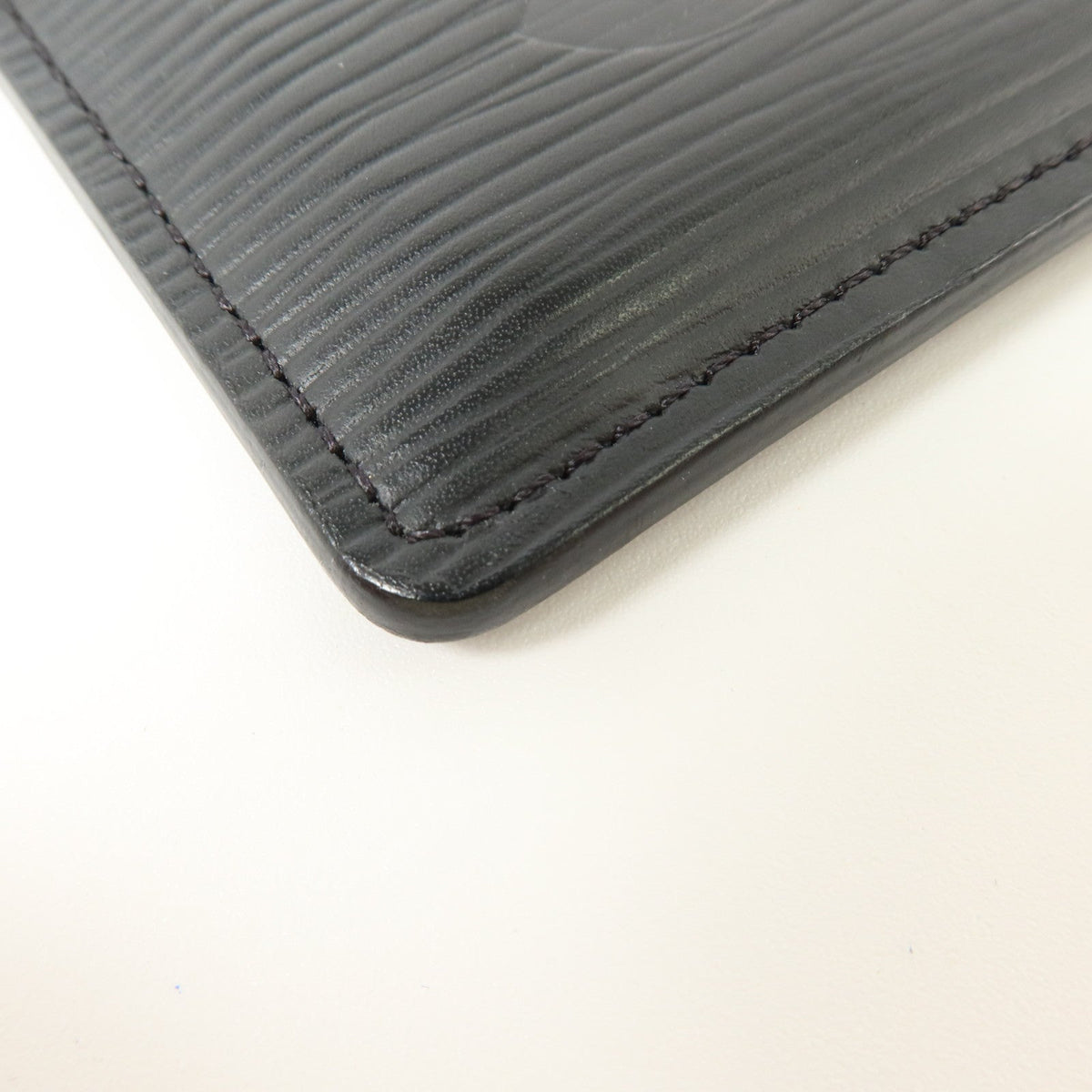 Louis Vuitton × Supreme · Epi Card Case