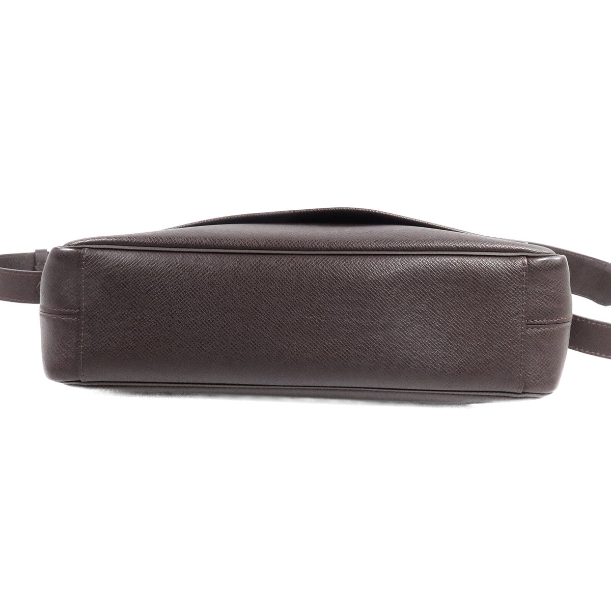 Louis Vuitton Roman PM · Taiga Leather