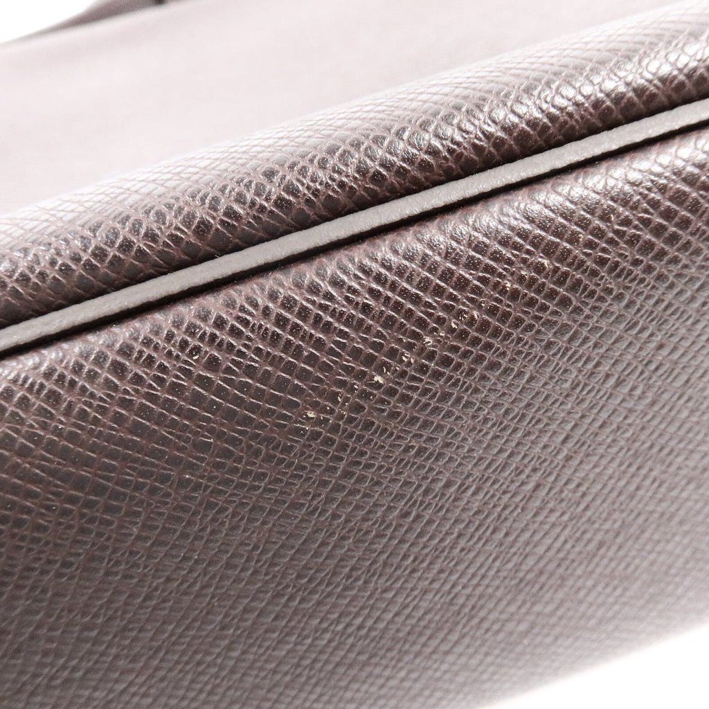 Louis Vuitton Roman PM · Taiga Leather