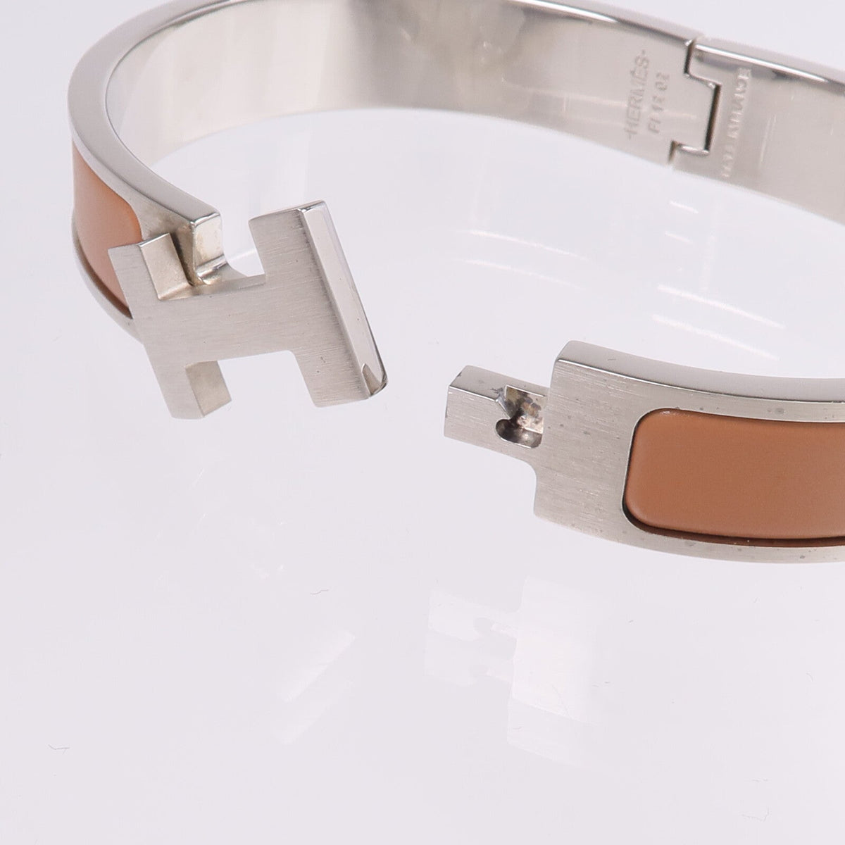 Hermès Clic HH · Enamel Bracelet
