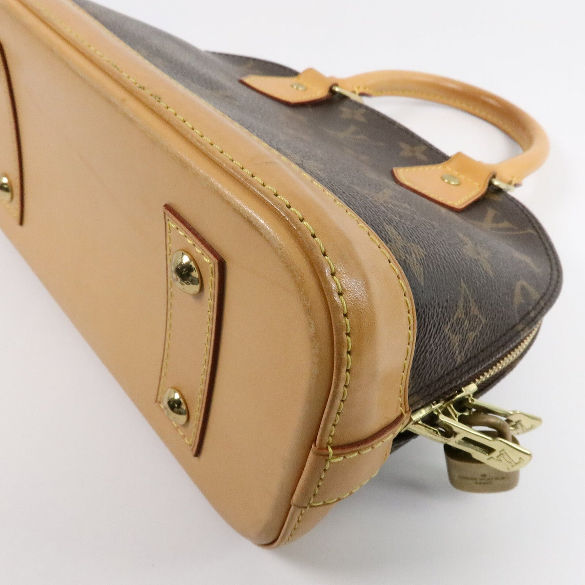 Louis Vuitton Alma BB · Monogram