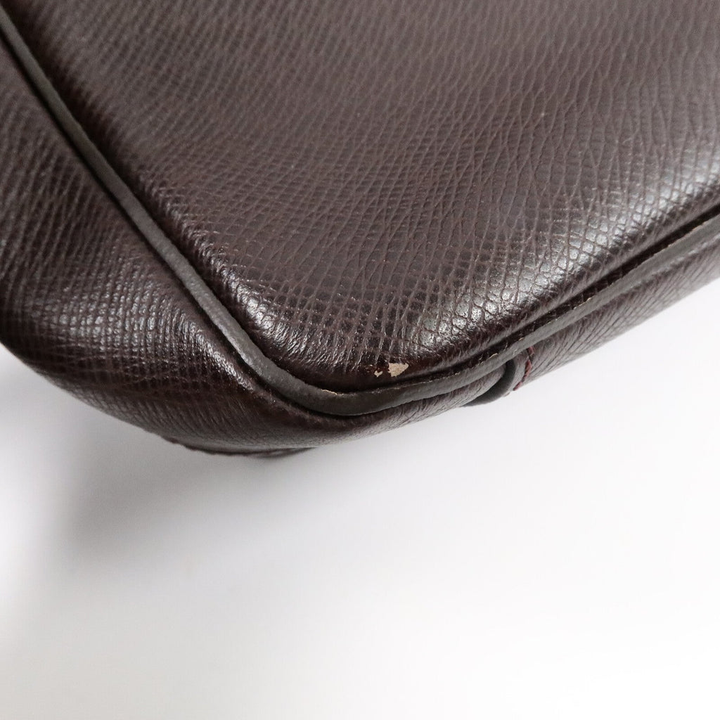 Louis Vuitton Roman PM · Taiga Leather