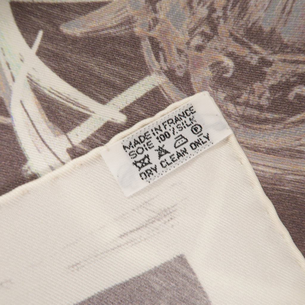 Hermès Silk Carré 90 · Silk Twill
