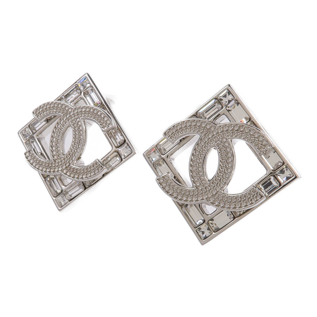Chanel CC Earrings · Silver