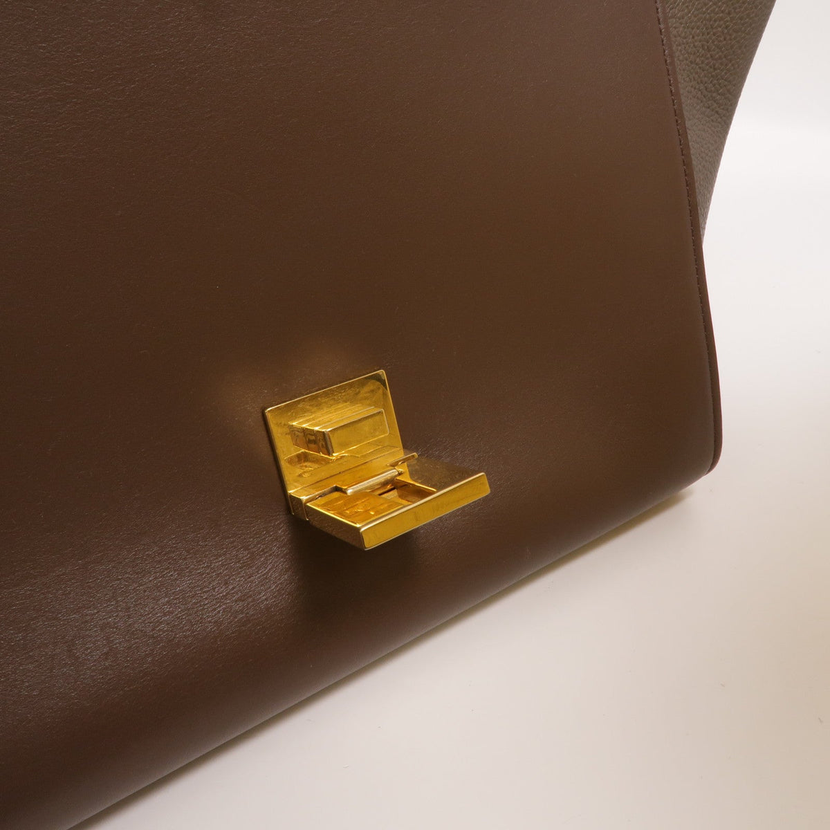 Céline Trapeze Small · Calfskin