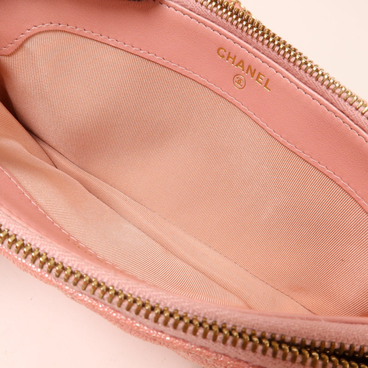 CHANEL CC Chain Shoulder · Calfskin