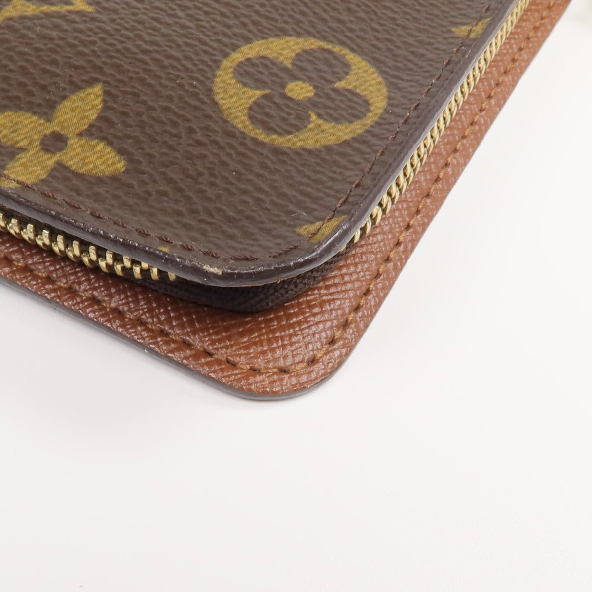 Louis Vuitton Porte Monnaie Zip · Monogram