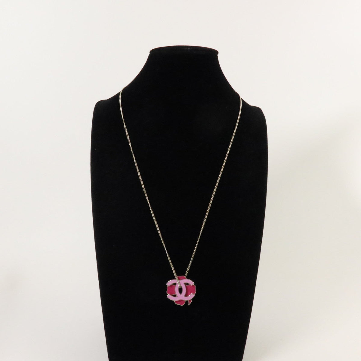 Chanel CC · Enamel Necklace