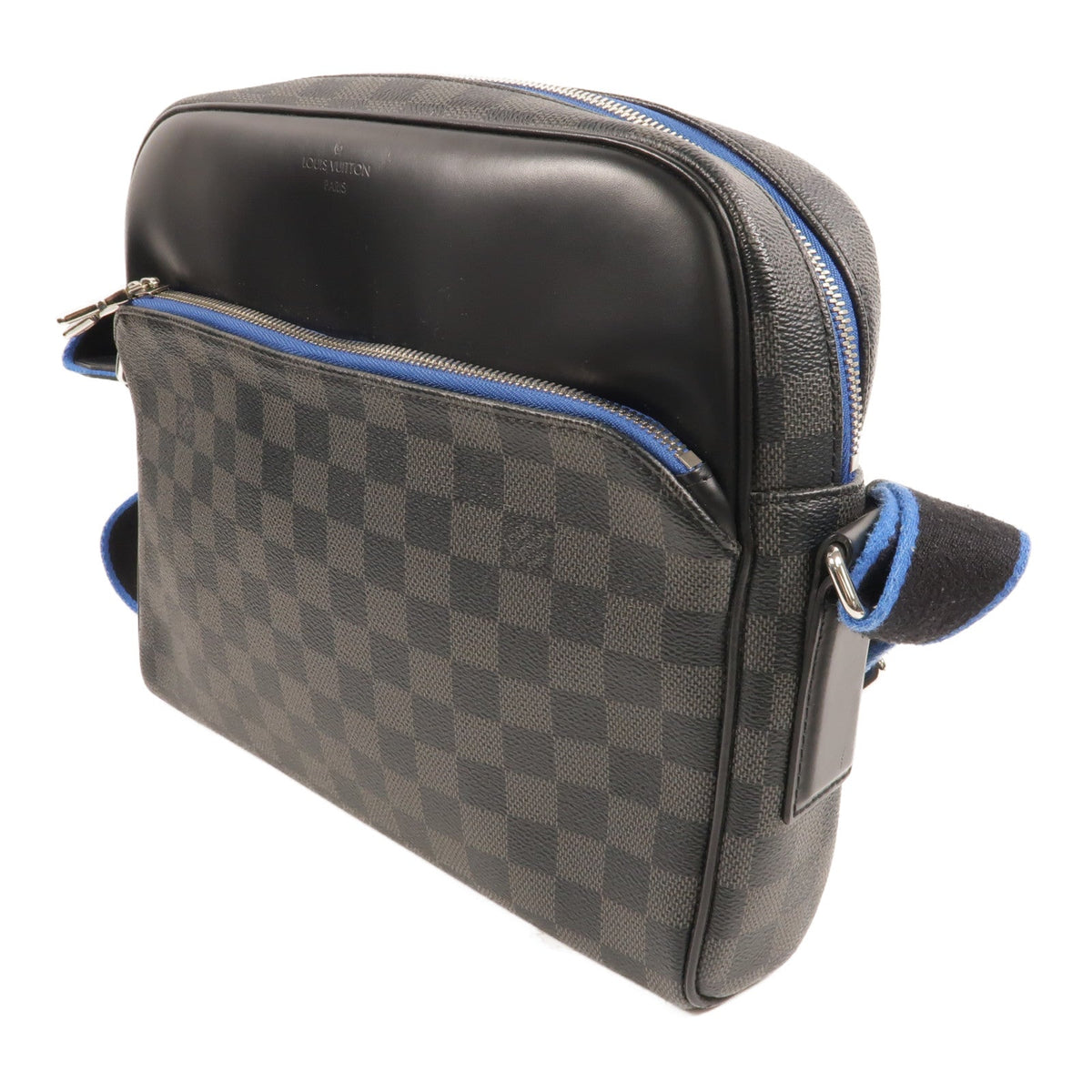 Louis Vuitton Dayton PM · Damier Graphite