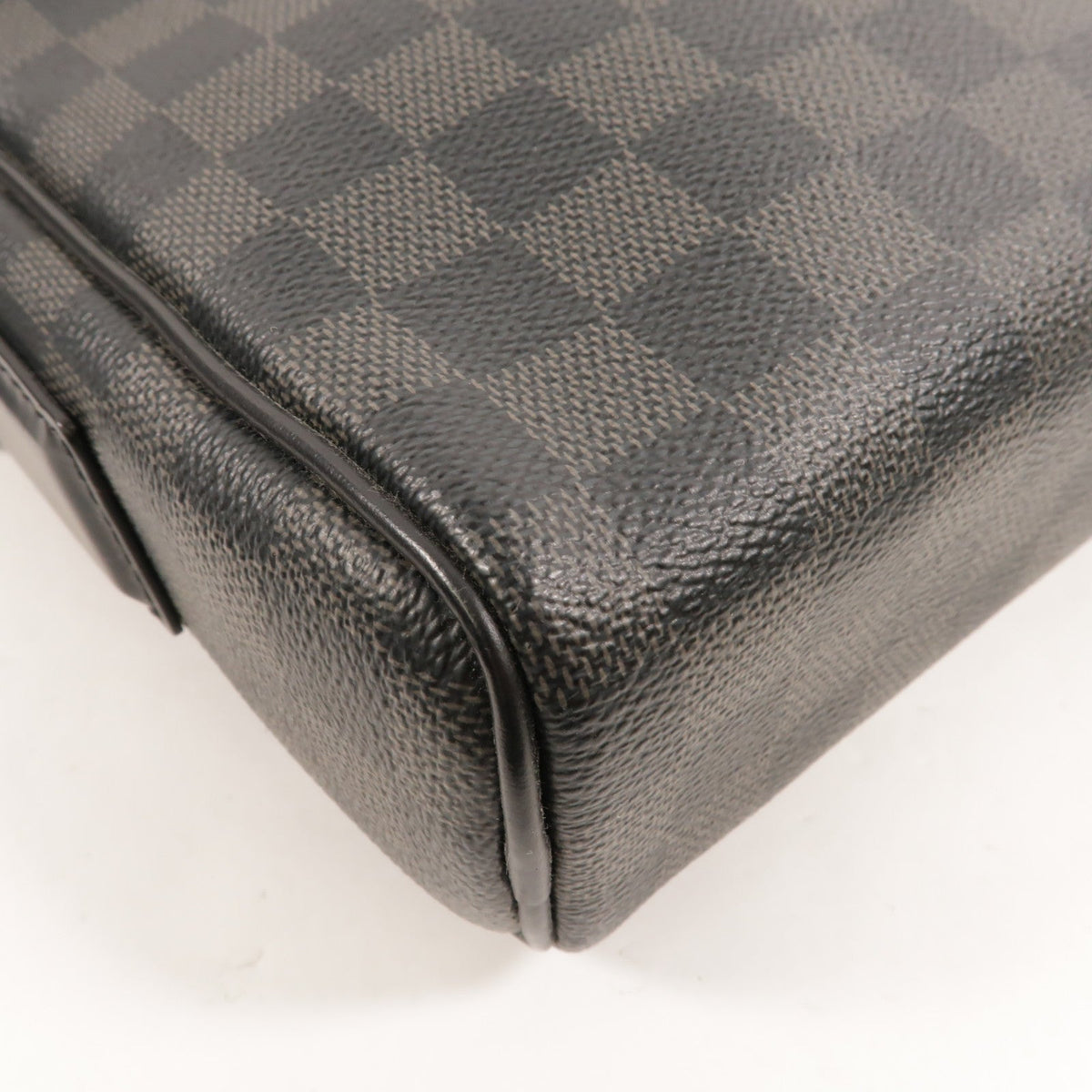 Louis Vuitton Dayton PM · Damier Graphite