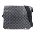 Louis Vuitton District MM · Damier Graphite