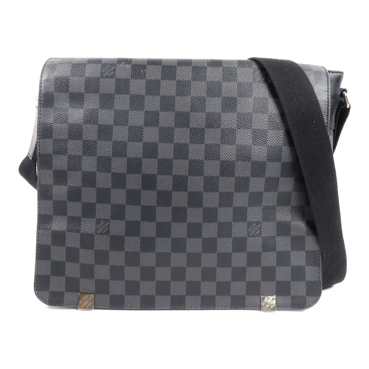 Louis Vuitton District MM · Damier Graphite