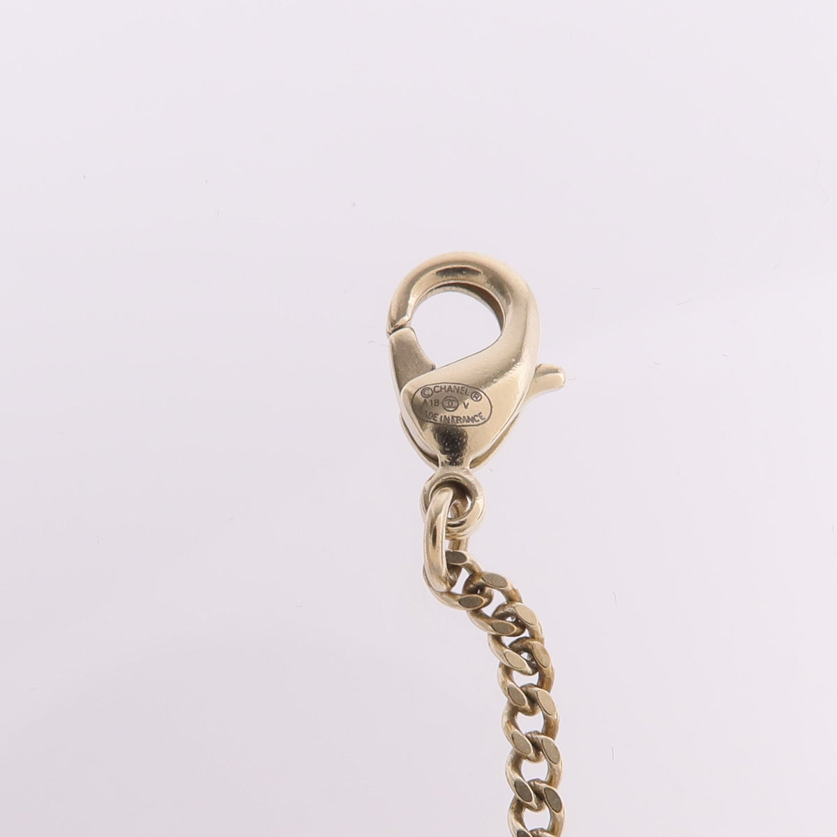 Chanel CC Necklace · Metal · Coral