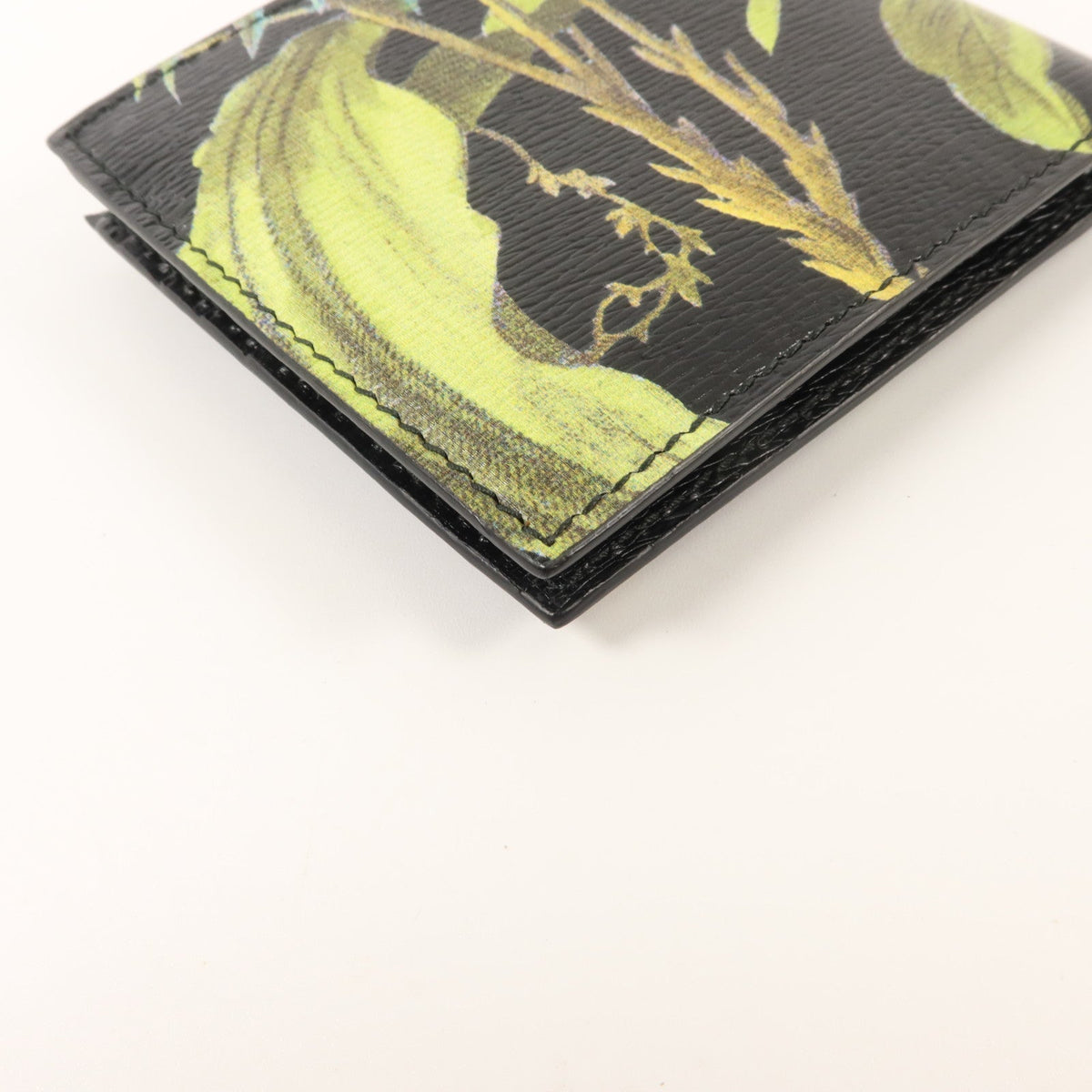 Gucci Bifold Wallet · GG Canvas