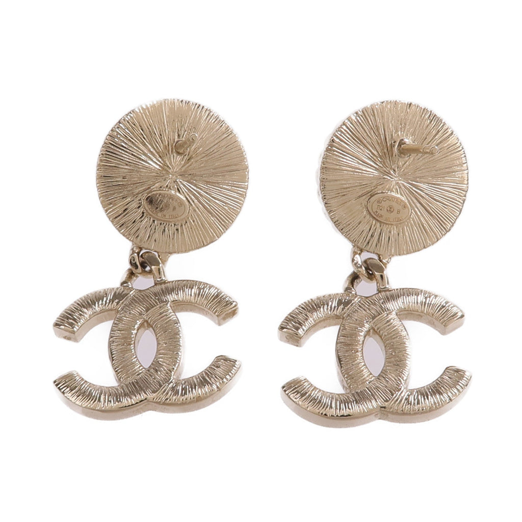 CHANEL CC Earrings · Metal