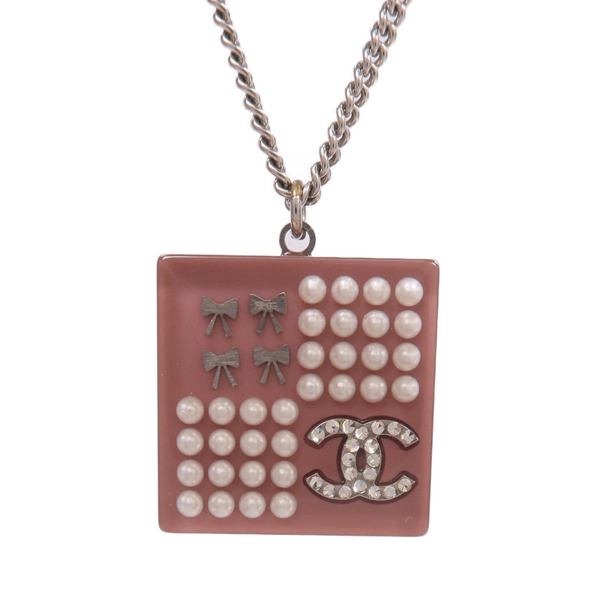 CHANEL CC Necklace · Resin
