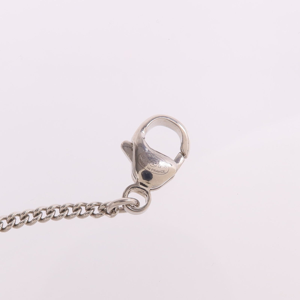 CHANEL CC Necklace · Resin