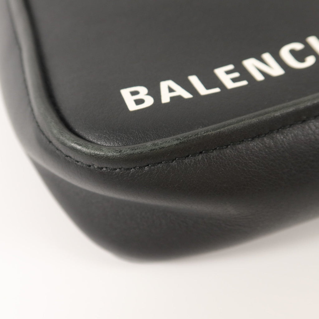 Balenciaga Triangle Duffle XS · Calfskin