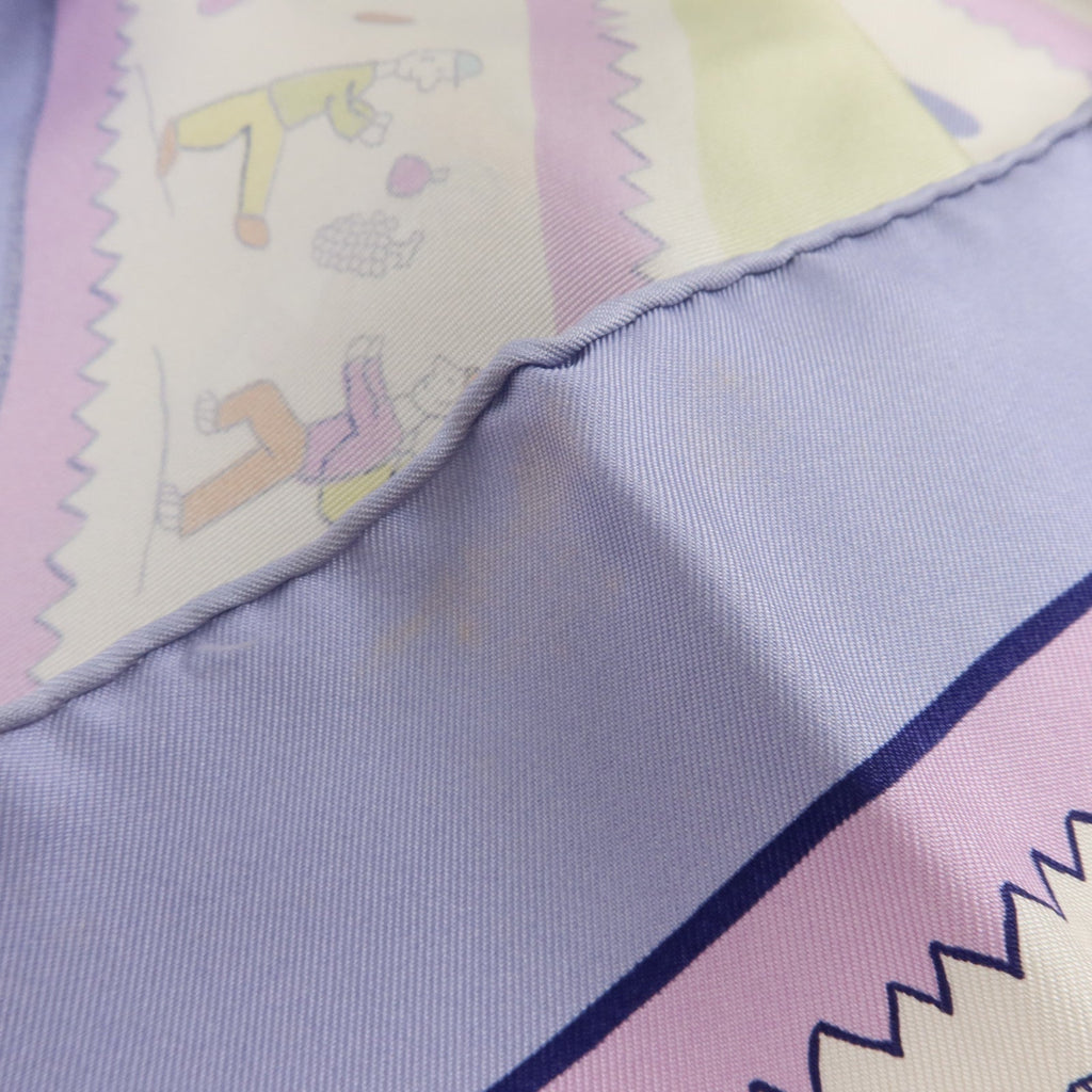 Hermès Silk Carré · 90cm