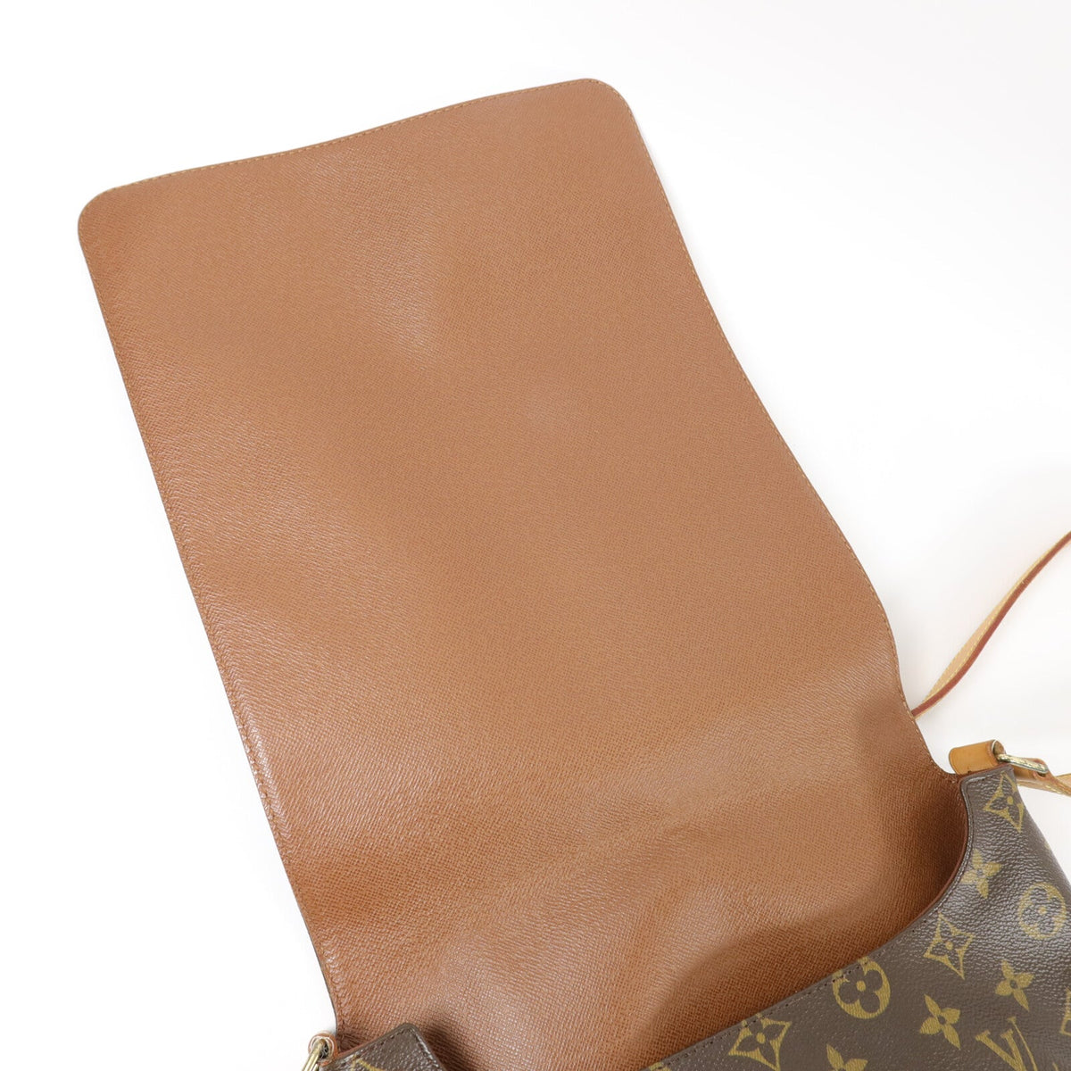 Louis Vuitton Musette · Monogram