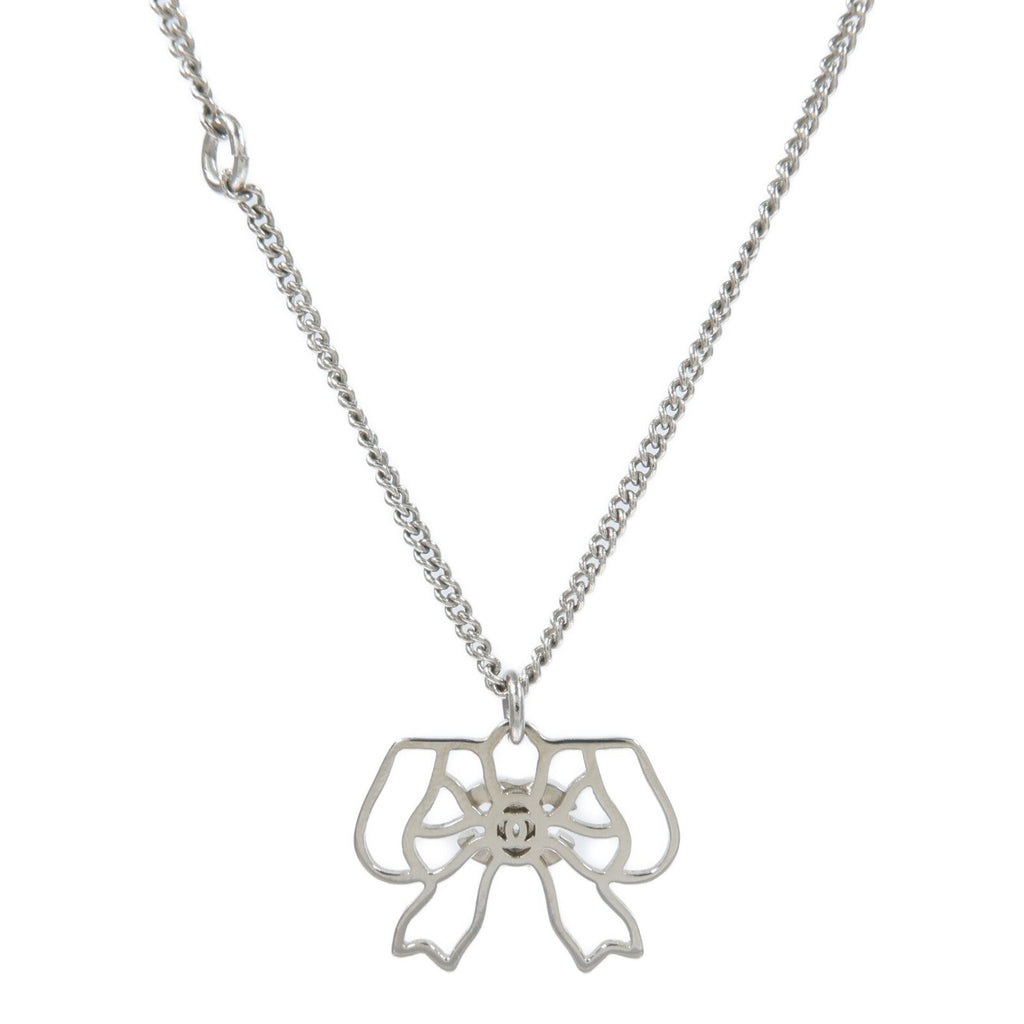 Chanel · Crystal Bow Necklace