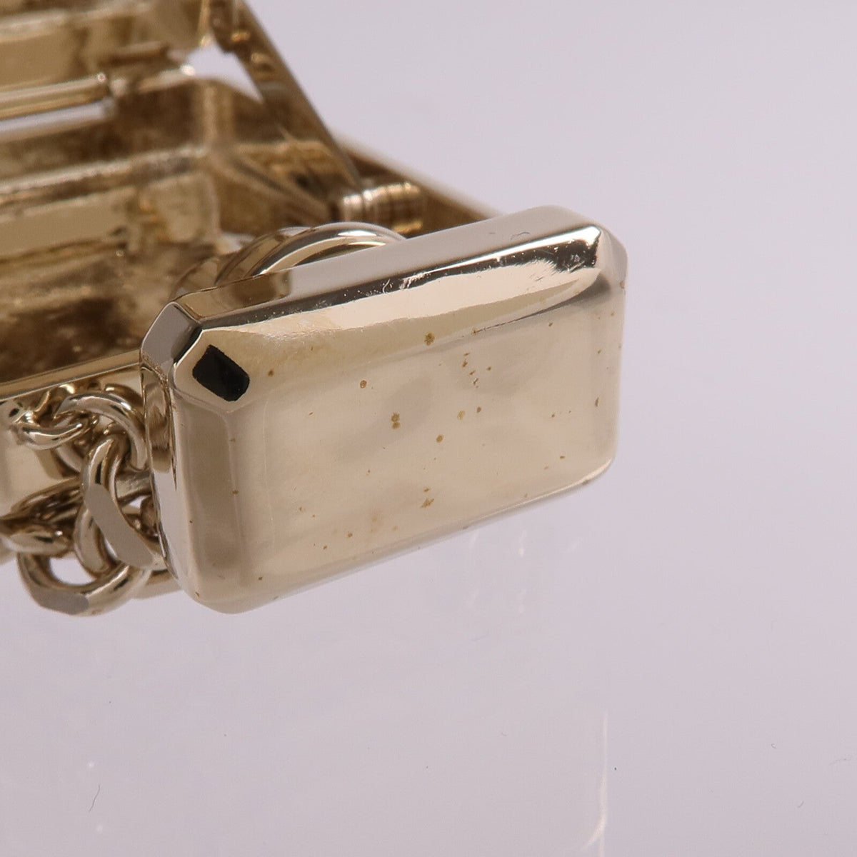 Chanel CC · Metal Necklace