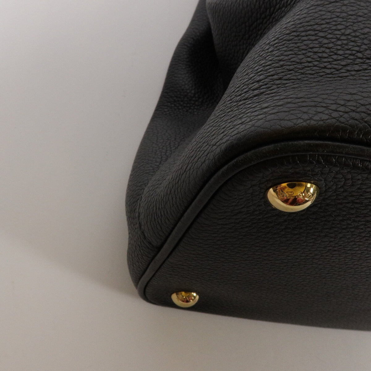 Prada Vitello Daino · Two-Way