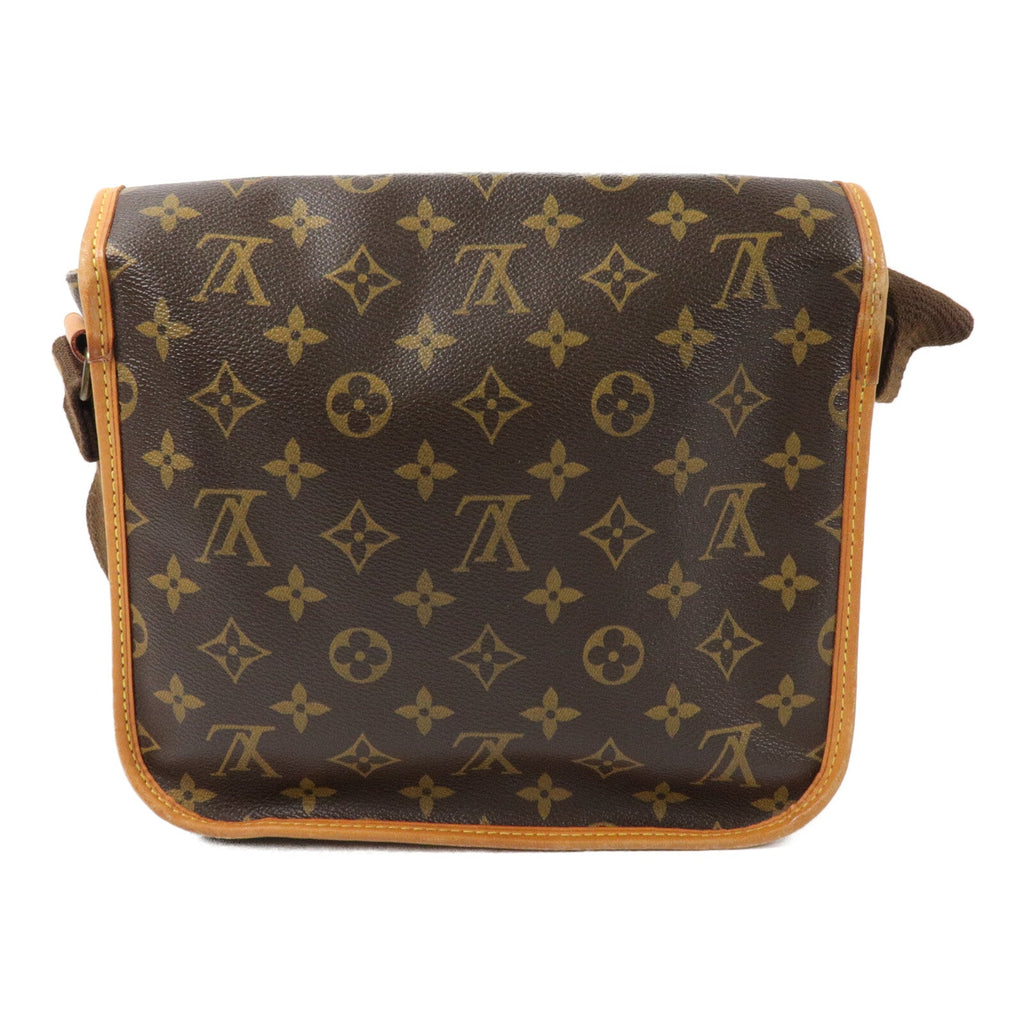 Louis Vuitton Bosphore · Monogram