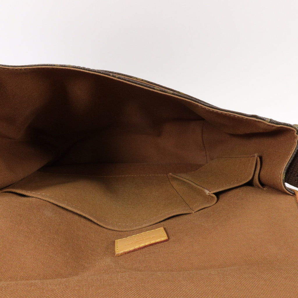 Louis Vuitton Bosphore · Monogram