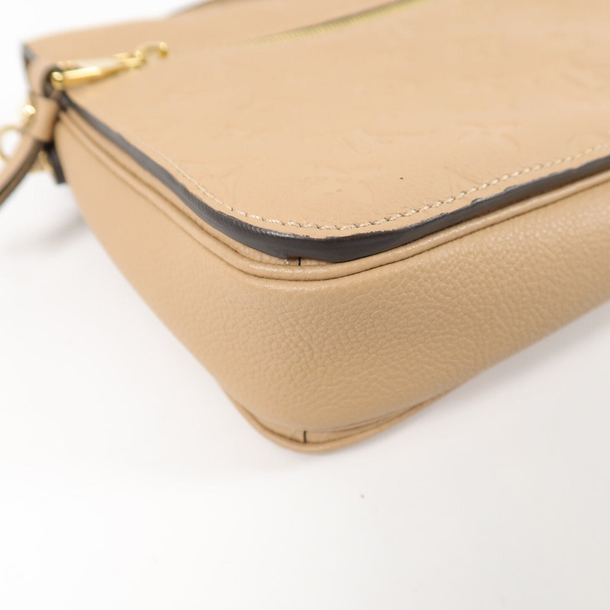 Louis Vuitton Pochette Metis · Empreinte