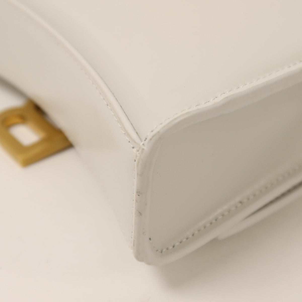 Balenciaga Hourglass · Calfskin
