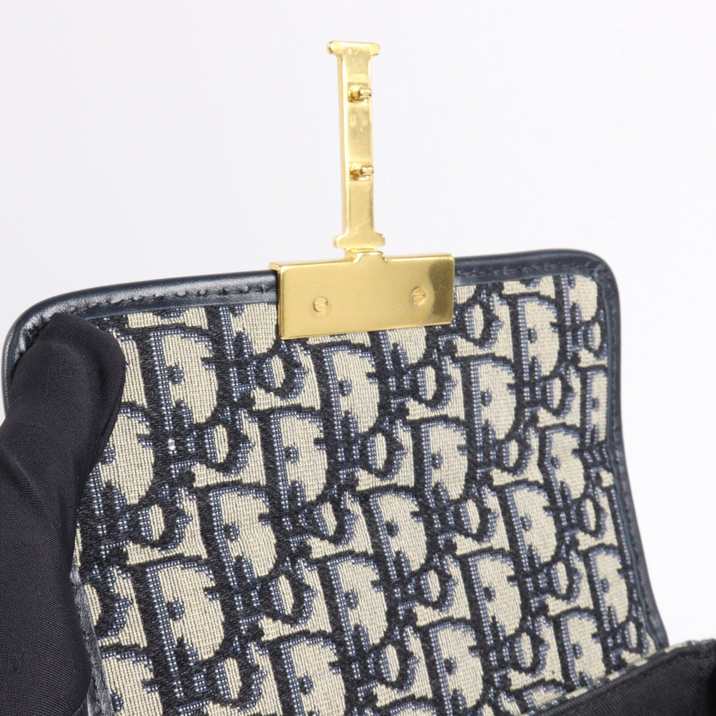 Dior 30 Montaigne · Canvas & Calfskin