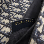 Dior 30 Montaigne · Canvas & Calfskin