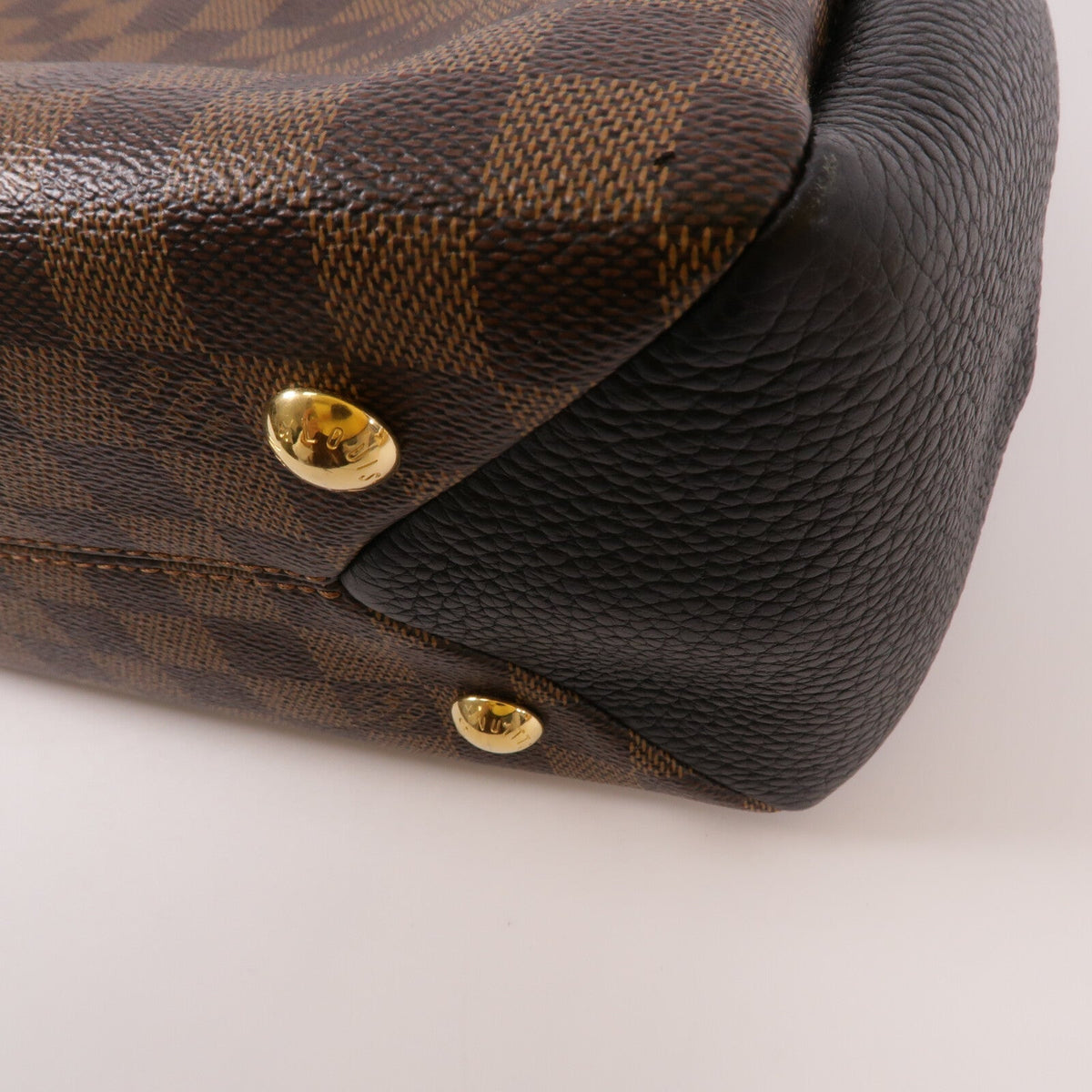 Louis Vuitton Brittany · Damier