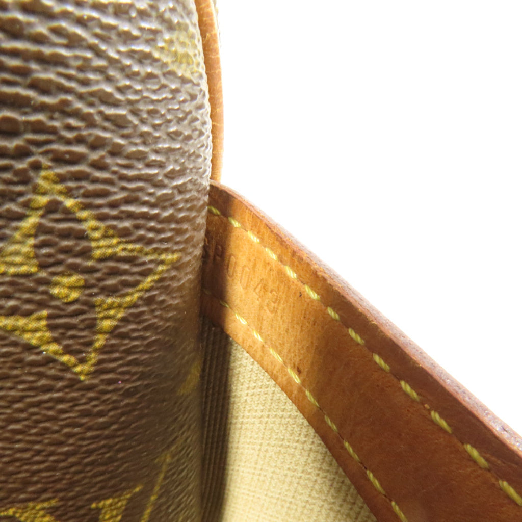 Louis Vuitton Reporter PM · Monogram