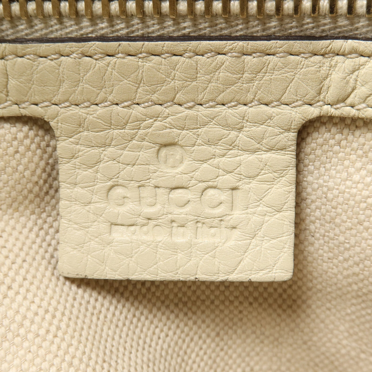 Gucci Bamboo Shopper · Calfskin