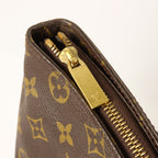 Louis Vuitton Cabas Mezzo · Monogram