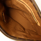 Louis Vuitton Cabas Mezzo · Monogram