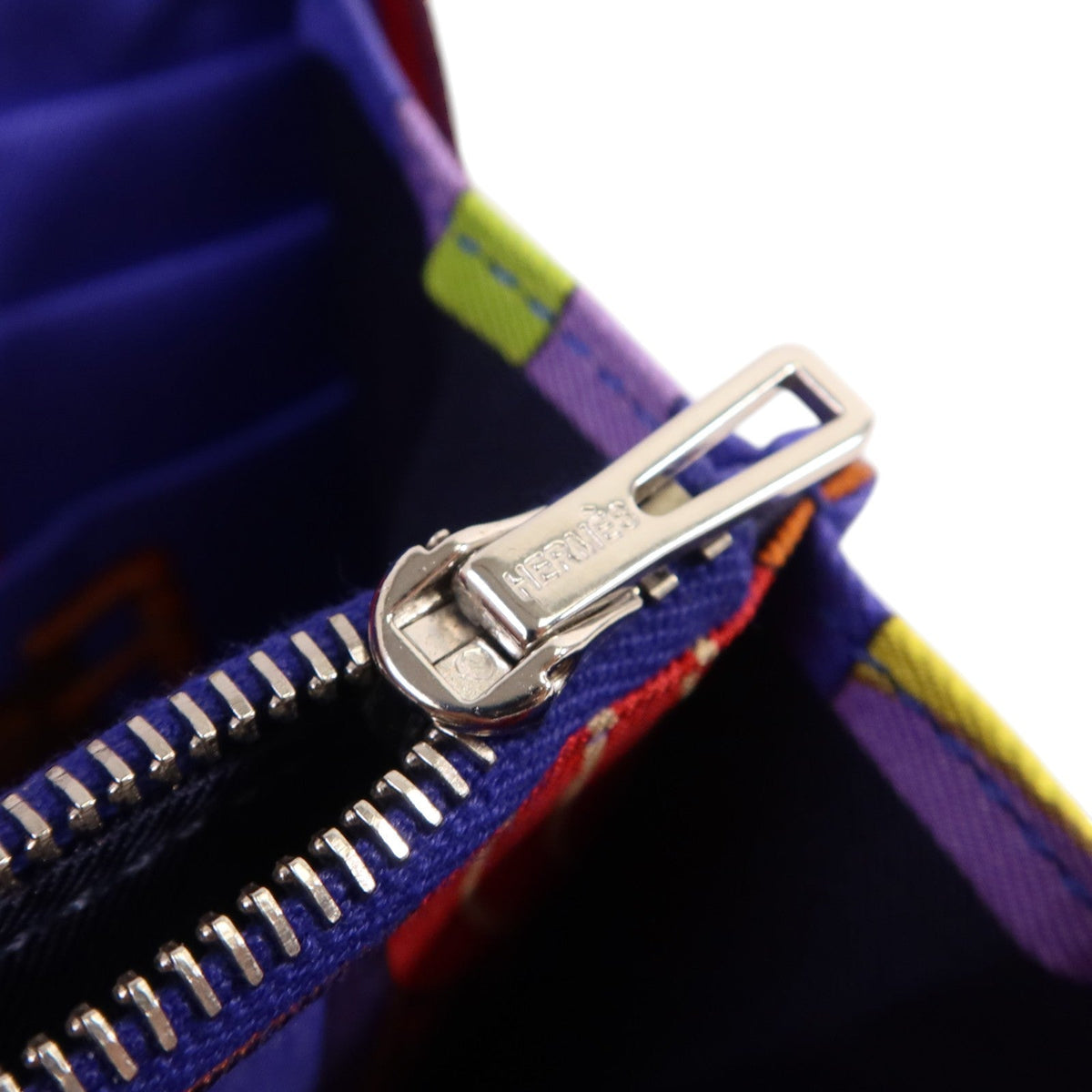 Hermès Silk'in Compact · Epsom Calfskin