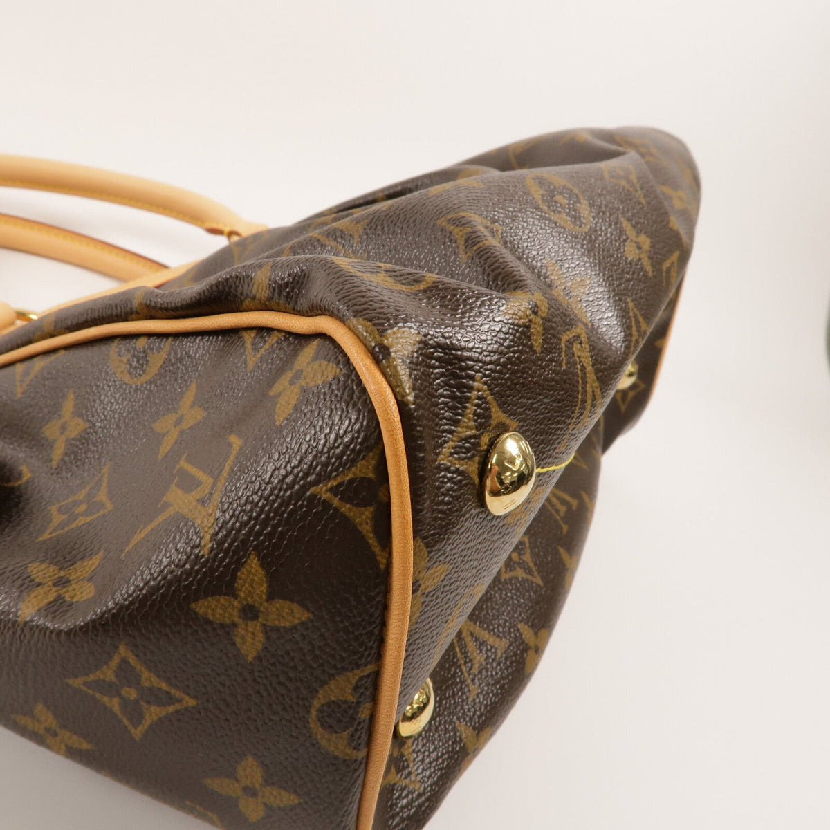 Louis Vuitton Tivoli PM · Monogram Canvas
