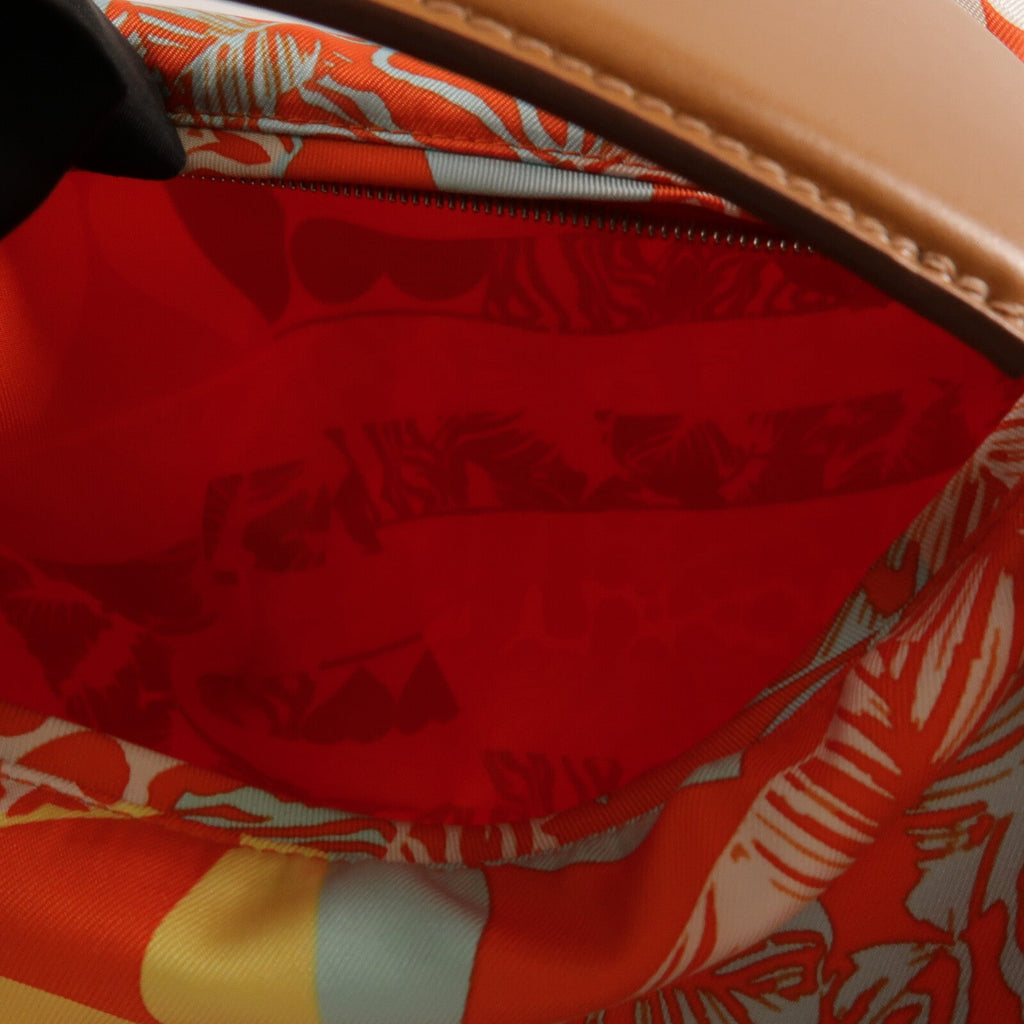 Hermès Balusoie · Silk · Capucine
